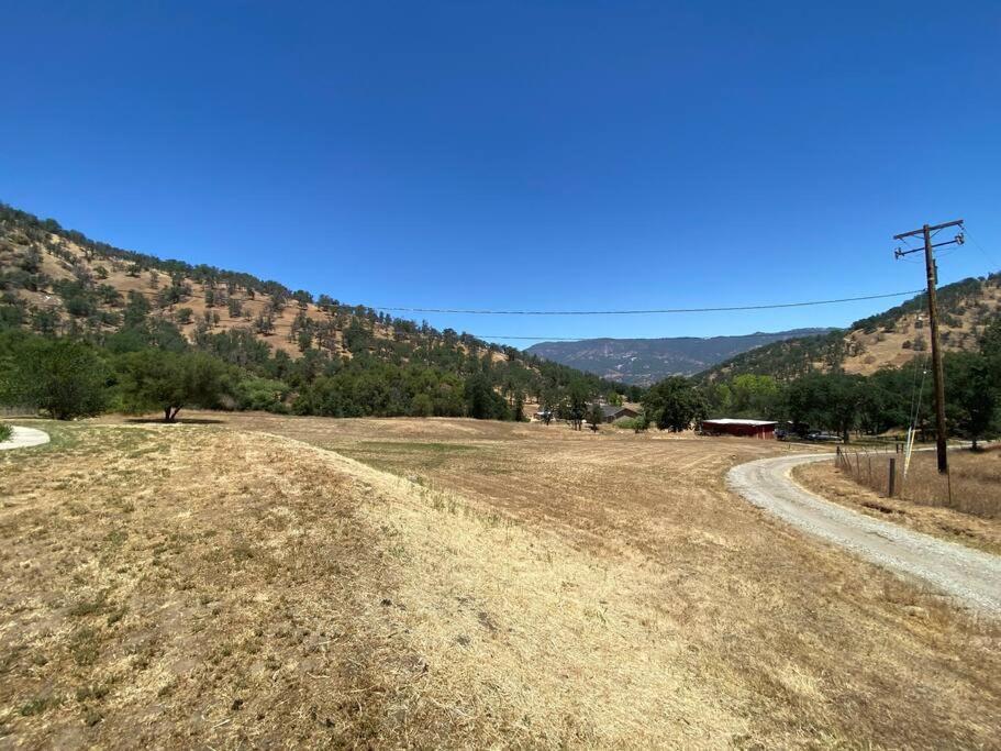 Waxberry Getaway Sequoia/Kings Canyon National Pks 스쿼밸리 외부 사진